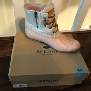 Sperry Saltwater Canvas Rose/Oat  Boots Size 11